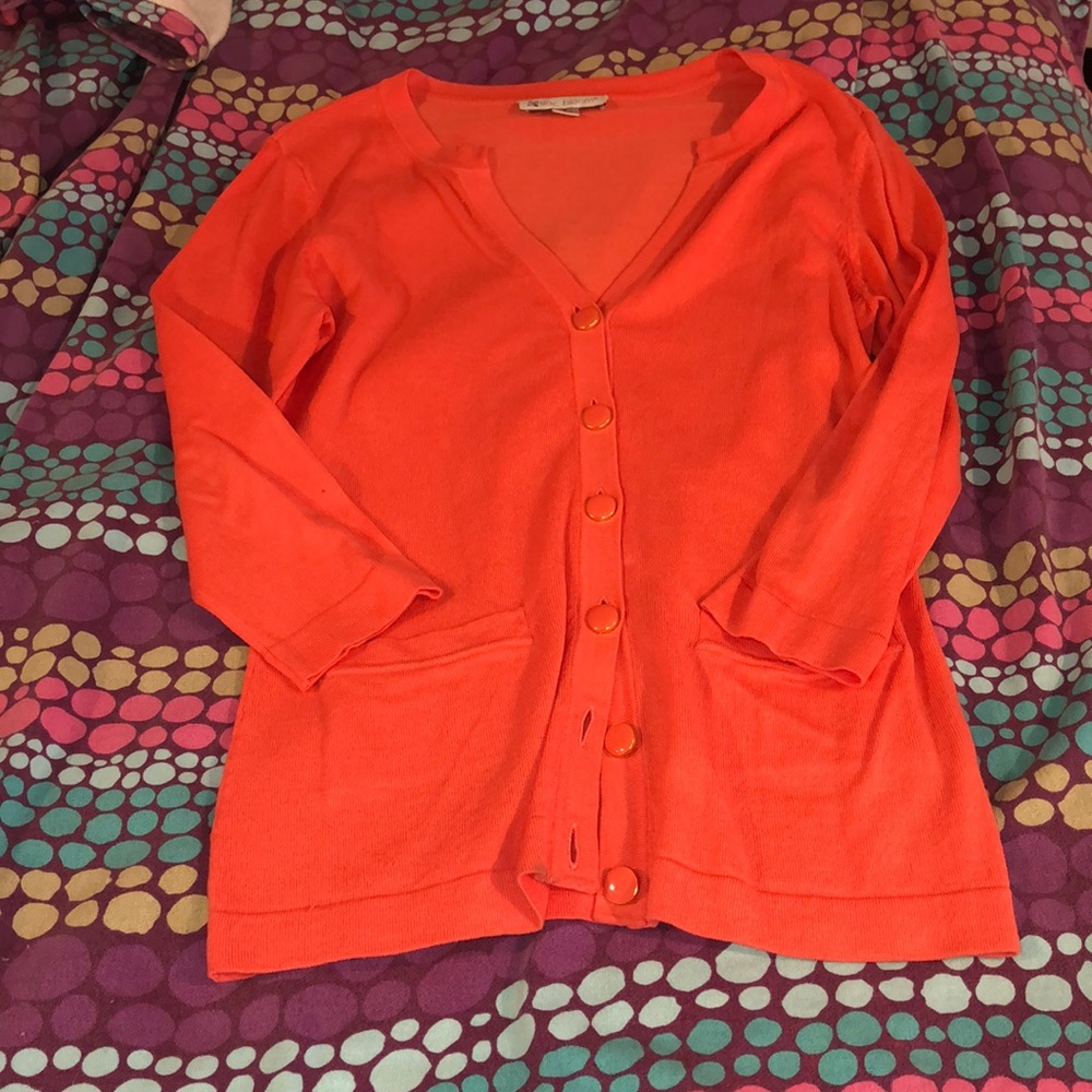 Small coral button front cardigan 3/4 sleeve